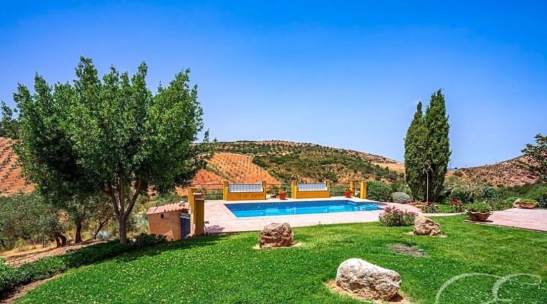 Málaga - Archidona - 75000m2