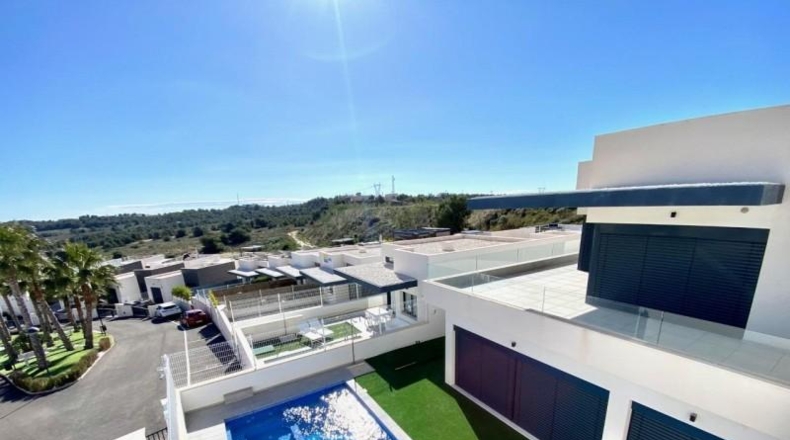 Alicante - San Miguel de Salinas - 451m2