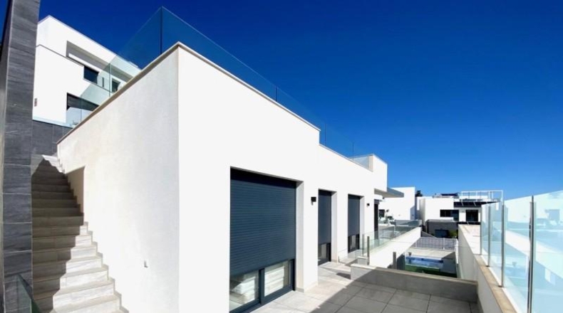 Alicante - San Miguel de Salinas - 451m2
