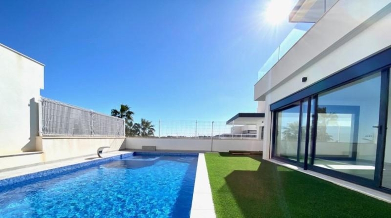 Alicante - San Miguel de Salinas - 451m2