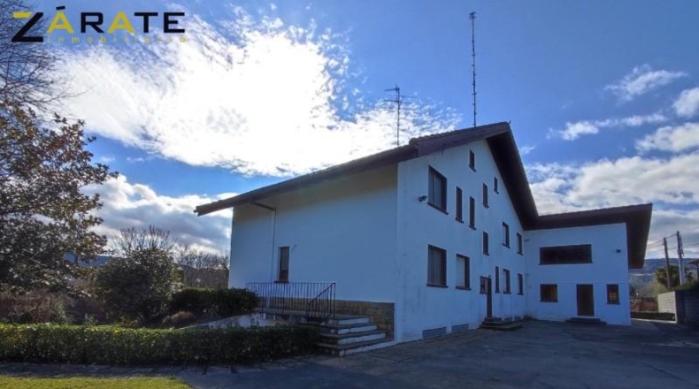 Vizcaya - Larrabezúa - 400m2
