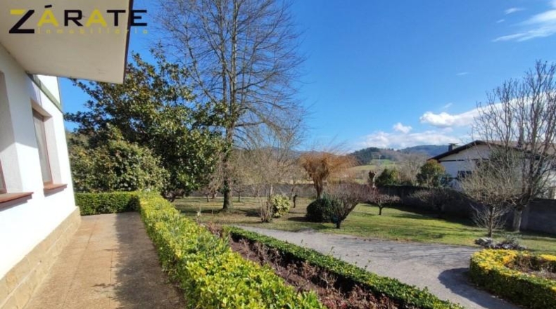 Vizcaya - Larrabezúa - 400m2