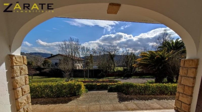Vizcaya - Larrabezúa - 400m2