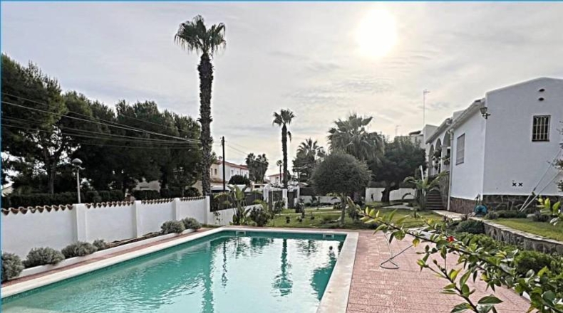 Navarre - Cortes - 1406m2