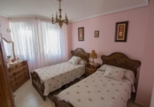 Chalet independiente con terreno en venta en la España, Aranda de Duero, ref: TR355281 foto