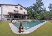 Casa de pueblo en venta en la España, Rubí, ref: TR340910 foto