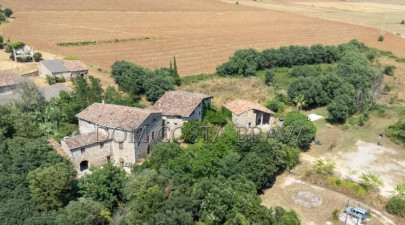 Gerona - Argelaguer - 1259m2