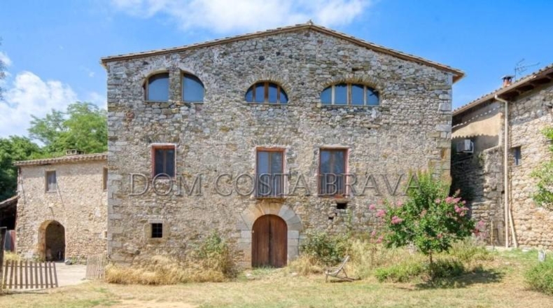Gerona - Argelaguer - 1259m2