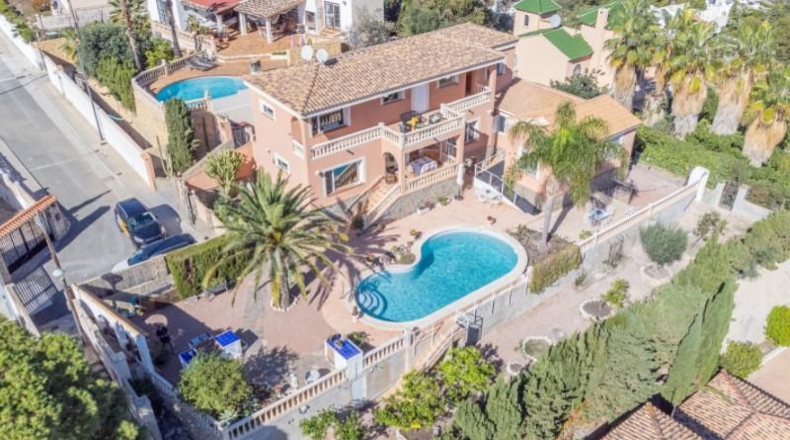 Alicante - el Campello - 975m2