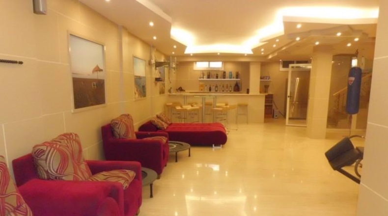 Almería - Almerimar - 560m2