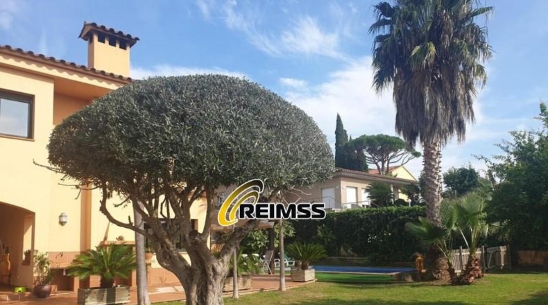 Gerona - Lloret de Mar - 767m2