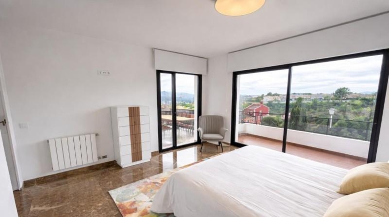 Alicante - La Nucía - 2230m2
