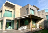 Chalet independiente con terreno en venta en la España, Mompía, ref: TR380489 foto