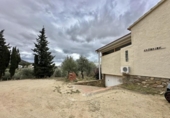 Xalet independent amb terreny en venda a la España, Palau-saverdera, ref.: TR161036 foto