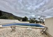 Xalet independent amb terreny en venda a la España, Palau-saverdera, ref.: TR161036 foto