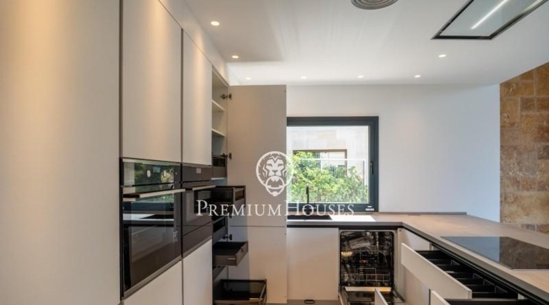 Барселона - Sitges - 592m2