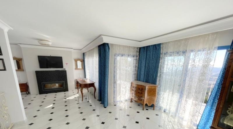 Gerona - Lloret de Mar - 964m2