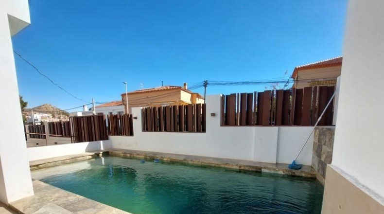 Almeria - San Juan de los Terreros - 710m2