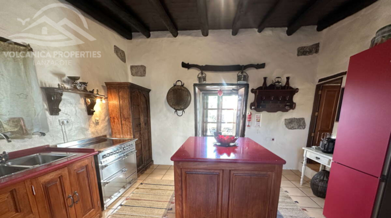Лас-Пальмас - Teguise - 1183m2