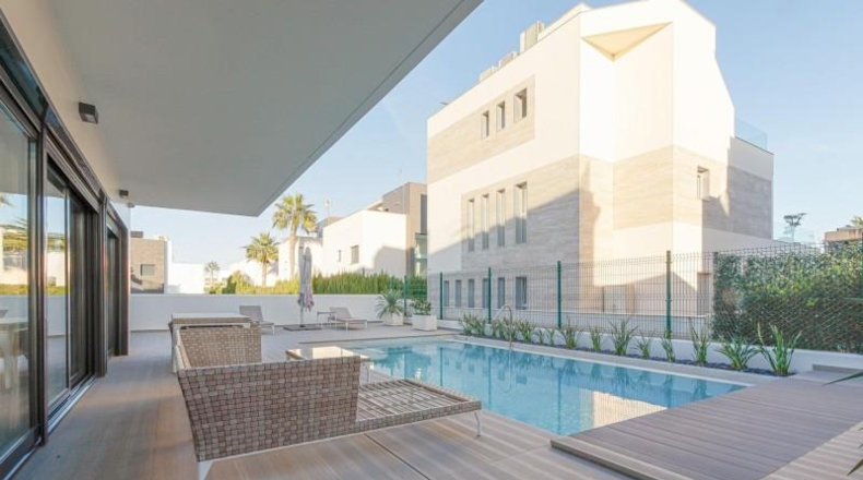 Alicante - Orihuela - 190m2