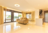 Chalet independiente con terreno en venta en la España, Orihuela, ref: TR361817 foto