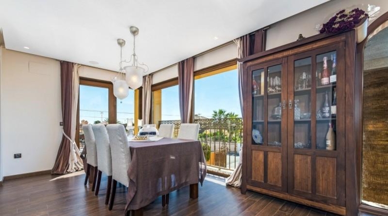 Alicante - Рохалес - 800m2