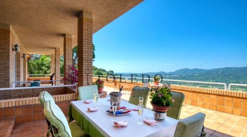 Gerona - Santa Cristina d'Aro - 1753m2