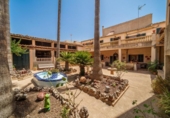 Chalet independiente con terreno en venta en la España, Inca, ref: TR166170 foto