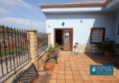 Chalet independiente con terreno en venta en la España, Puntallana, ref: TR137045 foto