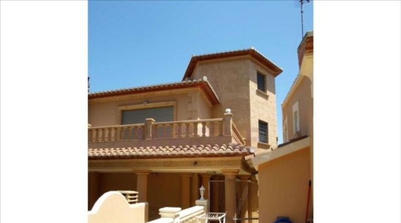 Alicante - Дения - 2400m2