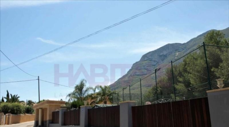 Alicante - Дения - 2400m2