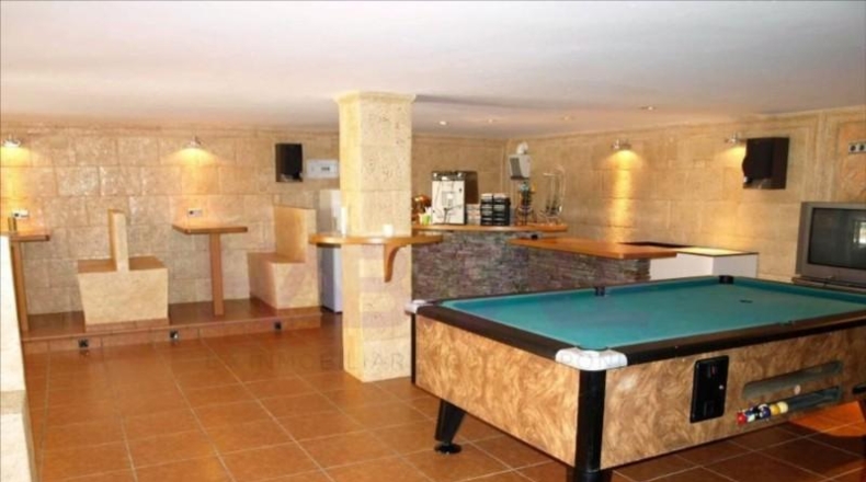 Alicante - Дения - 2400m2