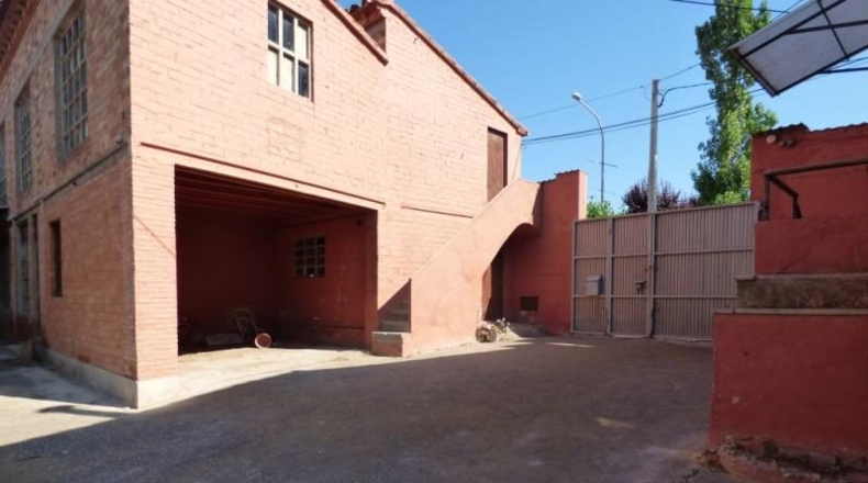 Barcelona - Santpedor - 2433m2