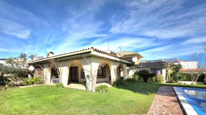 Castellón - Castellón de la Plana - 1000m2