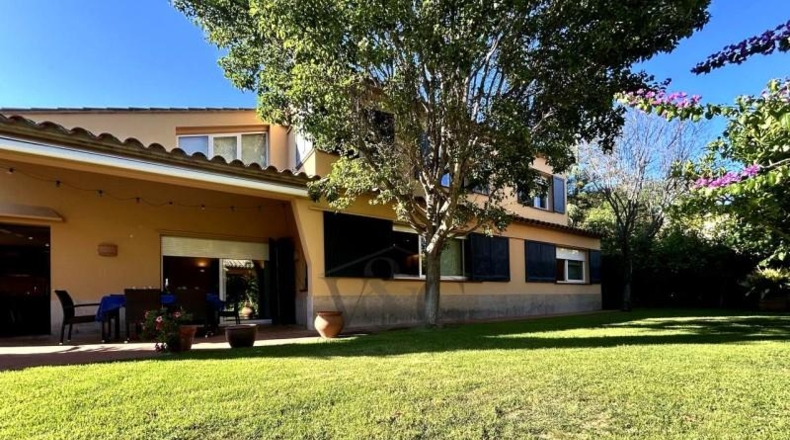 Gerona - Calella de Palafrugell - 605m2