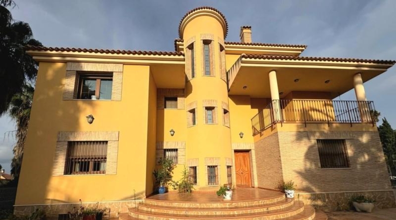 València - Beniatjar - 7298m2