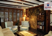 Chalet independiente con terreno en venta en la España, Baza, ref: TR350506 foto