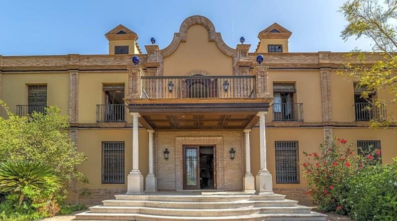 Sevilla - Écija - 4943m2