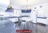 Chalet independiente con terreno en venta en la España, Náquera, ref: TR240668 foto