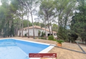 Chalet independiente con terreno en venta en la España, Náquera, ref: TR240668 foto