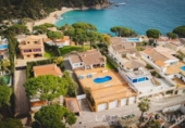 Xalet independent amb terreny en venda a la España, Lloret de Mar, ref.: TR381006 foto