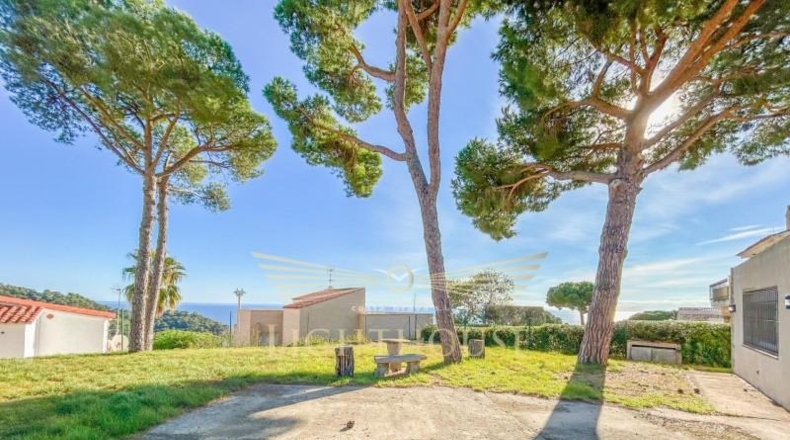 Gerona - Lloret de Mar - 1021m2