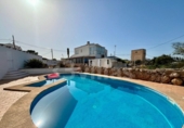 Casa de camp amb terreny en venda a la España, Maó, ref.: TR240403 foto