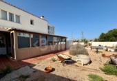 Casa de camp amb terreny en venda a la España, Maó, ref.: TR240403 foto