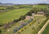 Chalet independiente con terreno en venta en la España, Cornellà del Terri, ref: TR355079 foto