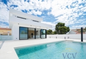 Chalet independiente con terreno en venta en la España, San Juan de Alicante, ref: TR325684 foto