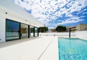 Chalet independiente con terreno en venta en la España, San Juan de Alicante, ref: TR325684 foto