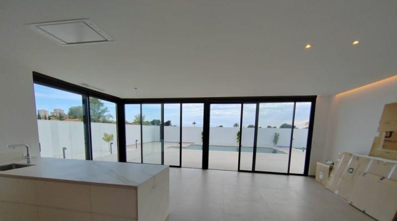 Jaén - Navas de San Juan - 400m2
