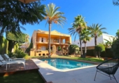 Xalet independent amb terreny en venda a la España, Benidorm, ref.: TR171851 foto