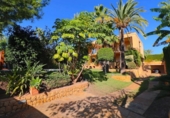 Xalet independent amb terreny en venda a la España, Benidorm, ref.: TR171851 foto